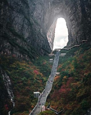 Le Mont de Tianmen, une montagne imposante et mystique pour les aventuriers !